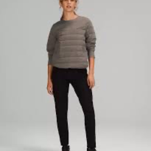 EUC Lululemon Down and Around Crew Neck Quilted Pullover Top Sweatshirt Size 8 - Picture 3 of 9
